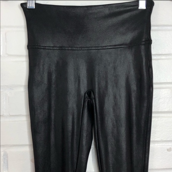 XS Spanx vegan leather leggings - Picture 5 of 9